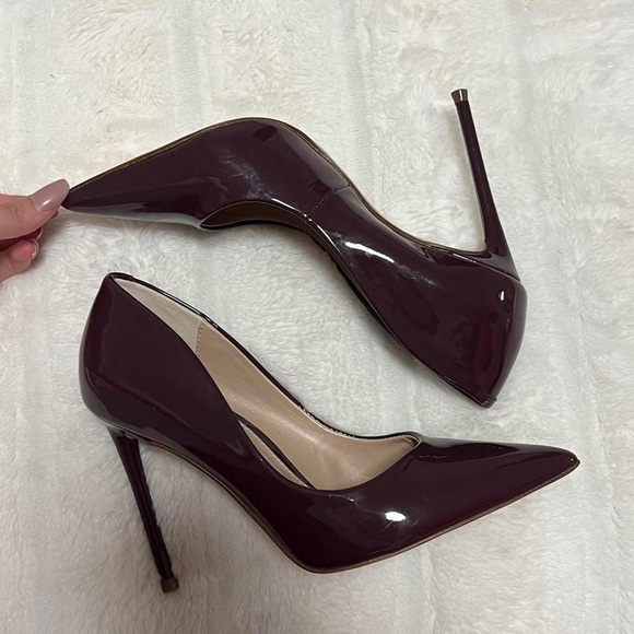 Steve Madden Shoes - Steve Madden Pointy Toe Heel